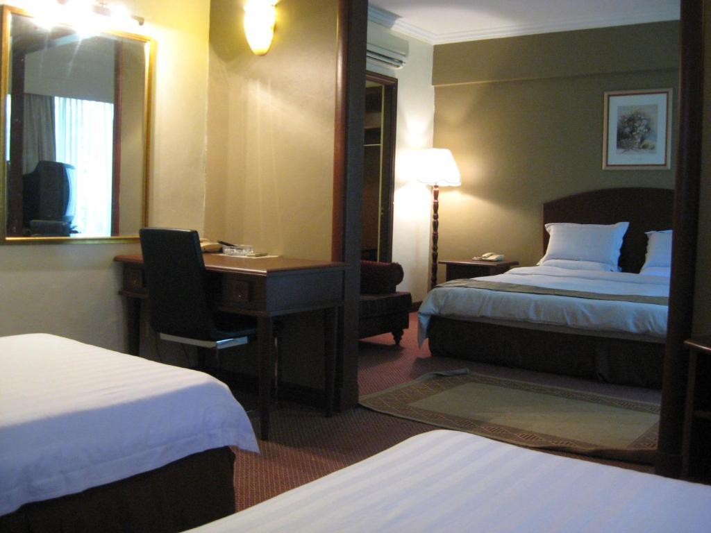 Casuarina Hotel Kota Kinabalu Phòng bức ảnh