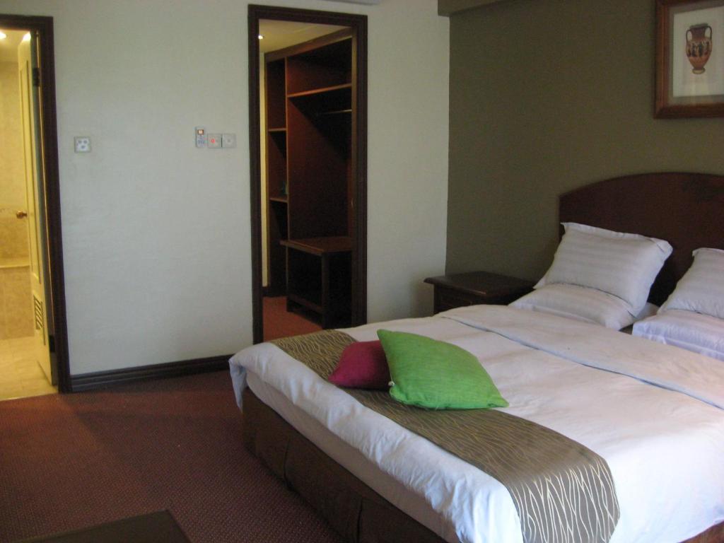 Casuarina Hotel Kota Kinabalu Phòng bức ảnh