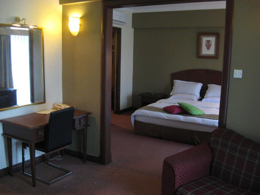 Casuarina Hotel Kota Kinabalu Phòng bức ảnh