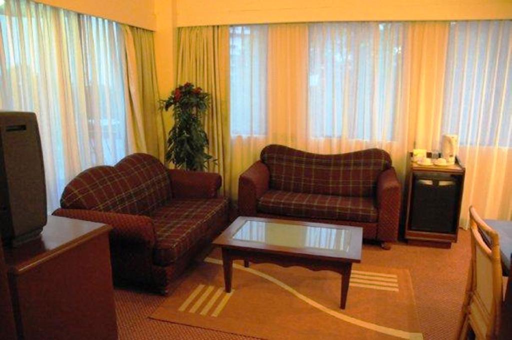 Casuarina Hotel Kota Kinabalu Ngoại thất bức ảnh