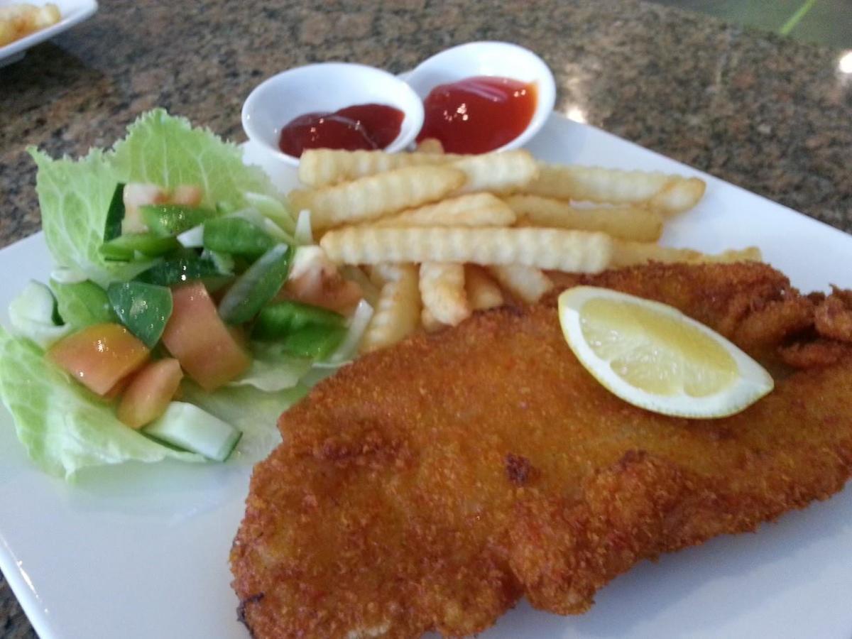 Casuarina Hotel Kota Kinabalu Ngoại thất bức ảnh